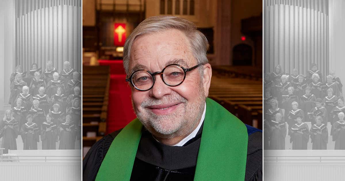 Rev. Dr. J. Peter Holmes' headshot